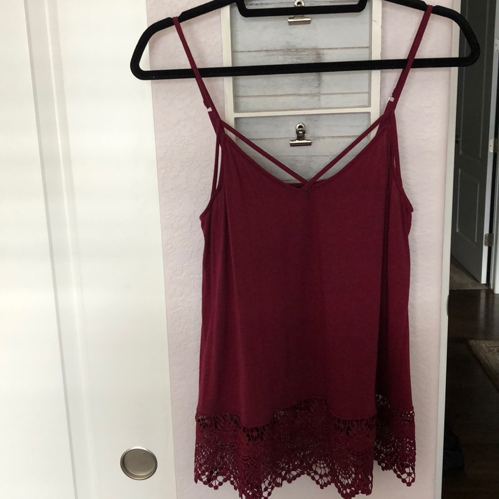 Express maroon tank